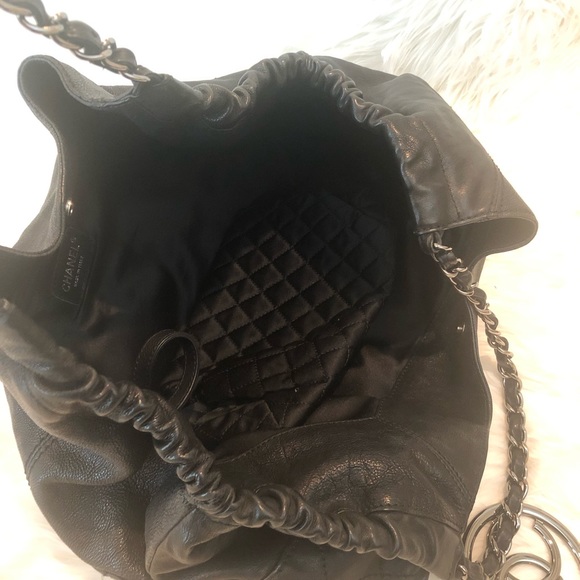 Chanel Bag - Picture 6 of 7